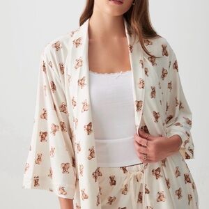 2/25$🍓⭐️ Women's Cream Teddy Bear Print Robe NWOT